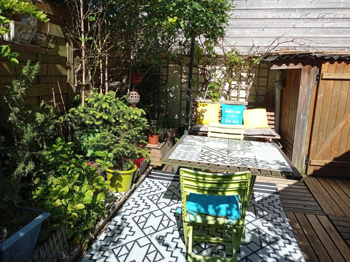 L'Atelier De Jocelyne Apartment Бьозвил Екстериор снимка