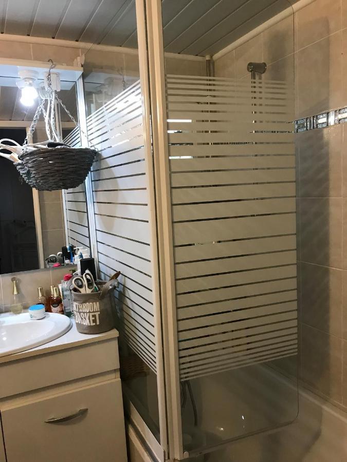 L'Atelier De Jocelyne Apartment Бьозвил Екстериор снимка
