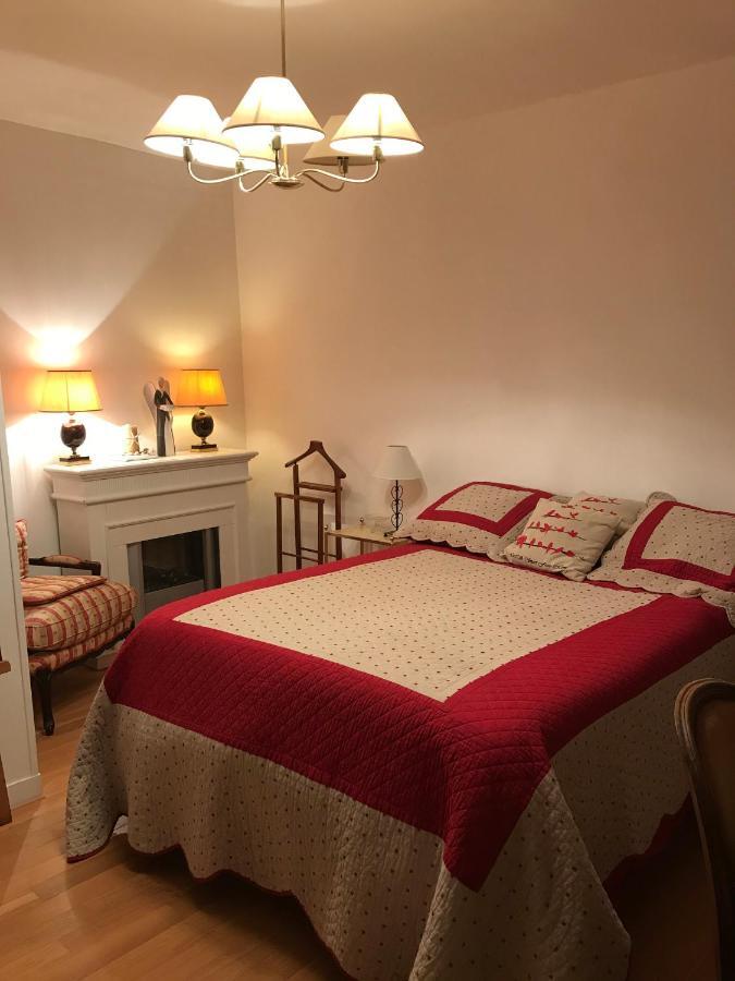 L'Atelier De Jocelyne Apartment Бьозвил Екстериор снимка